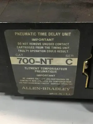 USED ALLEN BRADLEY 700-N400A1