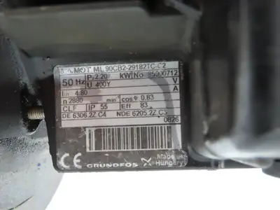 Grundfos MTR3-17/17 A-WB-A-HUUV Immersion Coolant Pump 90L/min 230/460V 1.25"npt