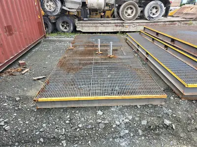 192" x 84" x 7.75" Platform Grate