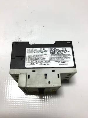 Siemens 3RV1011-1CA10 Motor Protection Circuit Breaker 3PH 3P (Lot of 6)