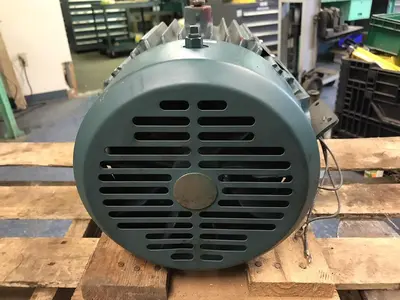 New | in-Stock MASTER P18G3110E Motors (misc) | Surplus Asset Holdings #1205151