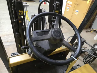 Used _UNKNOWN_ _UNKNOWN_ 3-Wheel Sit down Electric Counterbalance Forklifts Texas US | IRS Auction #1326025