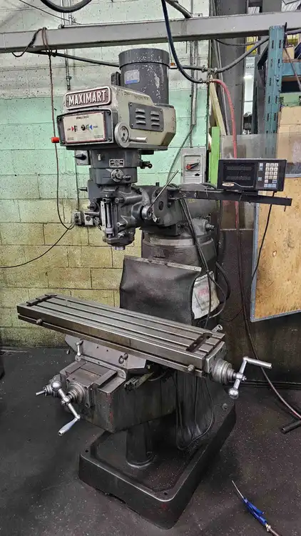 Used 2000 MAXIMART 2VS Vertical Mills Ontario CA | Avo's Machinery Equipment Inc. #236276