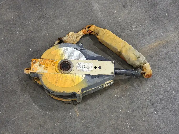 Used DBI SALA 3504500C Safety Equipment British Columbia CA | Lenmark #265771