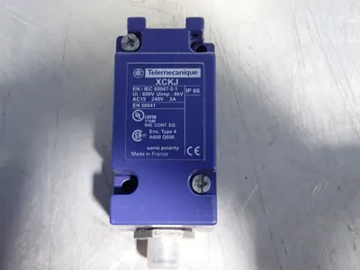 Used TELEMECANIQUE ZCKJ11DSAH Relays & Switches Ohio US | HGR 24 #907408
