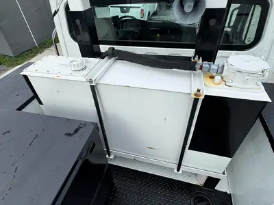Used 2019 FREIGHTLINER M2 106 Tractors & Trailers Florida US | Truck and Van Outlet #1506263