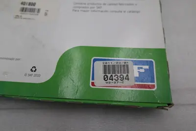 LOT OF 2 - SKF 401800 V-RING SEAL  ALL-RUBBER AXIAL SHAFT SEAL STOCK 5676A
