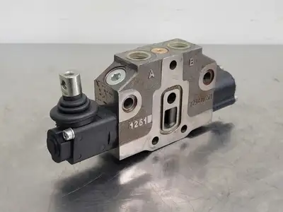 3/4" Hydraulic Valve Work Section 123410201