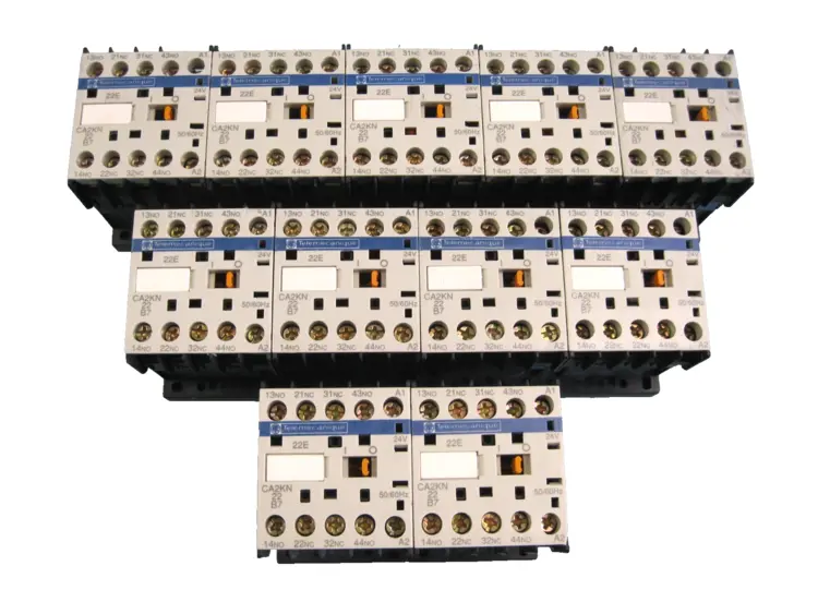 Used Telemecanique CA2KN22B7 Misc Electrical & Power Parts New Hampshire US | Bitter End Trading #1126159