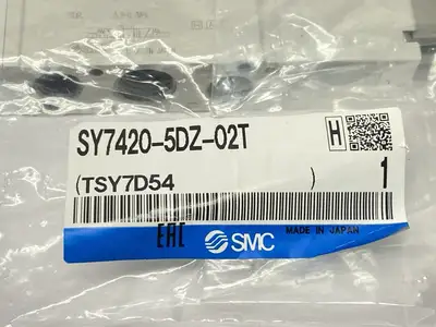 SY7420-5DZ-02T | SMC  Pneumatic Solenoid Valve 3-Position 1/4" NPT - New