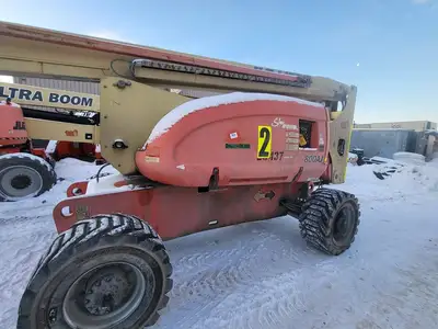 USED 2005 JLG 800AJ