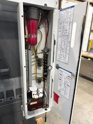 2014 HAAS VF-2YT Vertical Machining Centers | Hindley Machine Tool Sales, LLC (8)