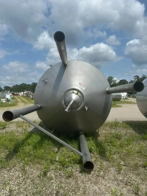 Used 2010 MUELLER 8,300 GALLON Stainless Steel Tanks New Jersey US | Perry Equipment #871223
