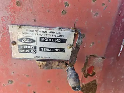USED 1990 NEW HOLLAND 515