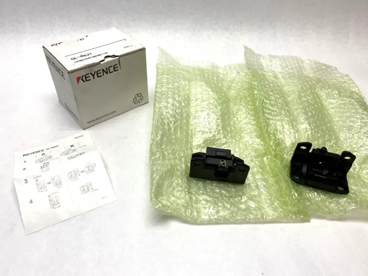 New | in-Stock KEYENCE DeadSpace-Free Bracket For GL-R Series Light Curtains & Grids Michigan US | Maverick Industrial Sales #1398317