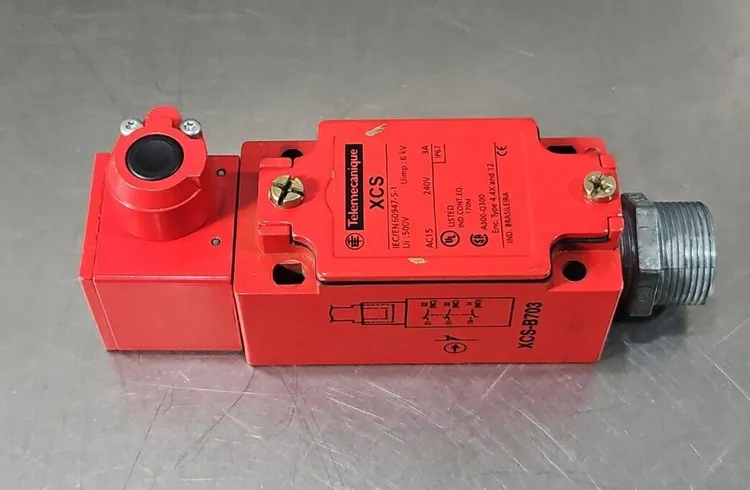 Used Telemecanique _UNKNOWN_ Relays & Switches South Carolina US | Palmetto Automation #1163354
