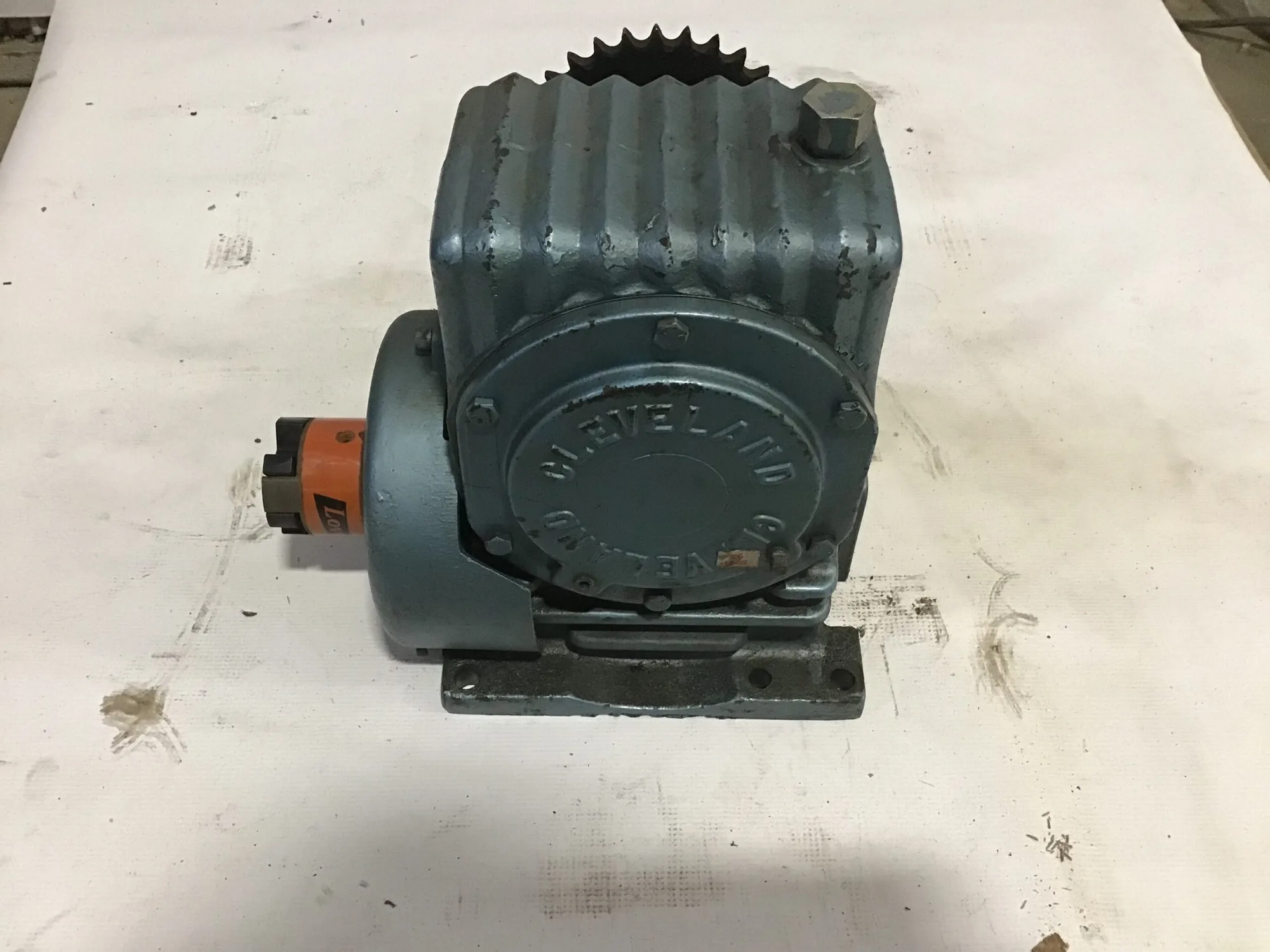 Cleveland 25C Series AF35  Worm Gear Reducer ratio: 40:1