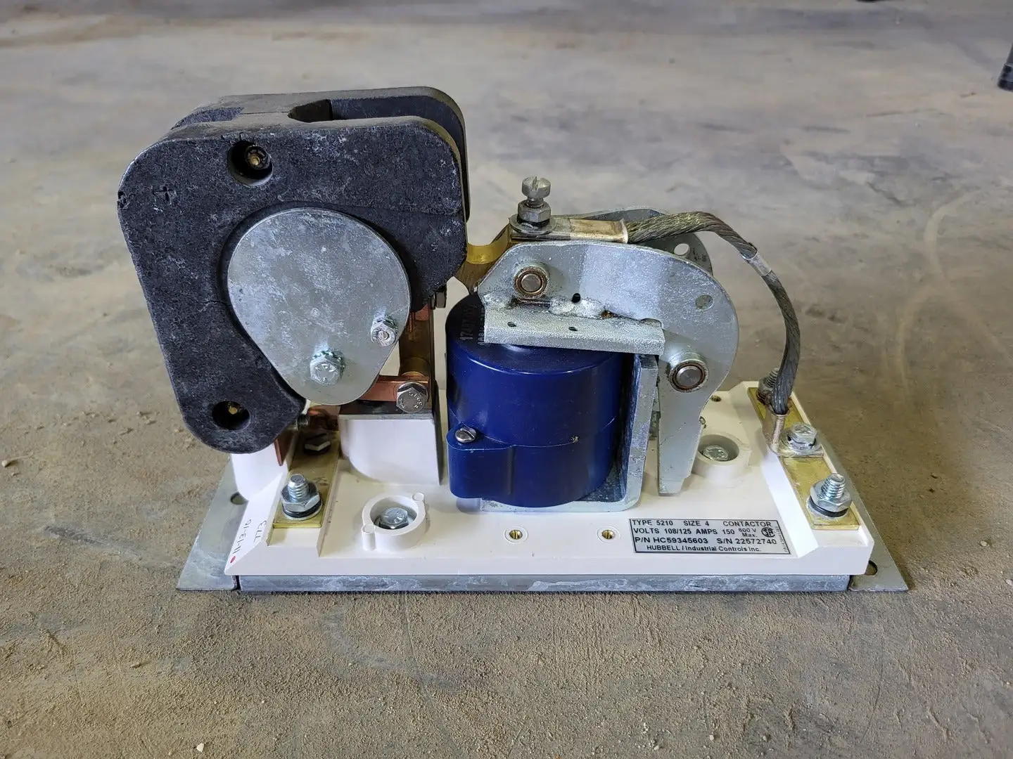 Used HUBBELL HC59345-603 Switchgears British Columbia CA | Lenmark #240589