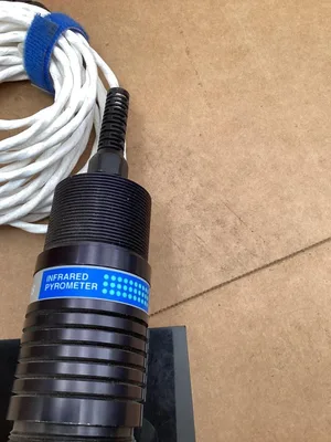 USED OMEGA ENGINEERING OS550
