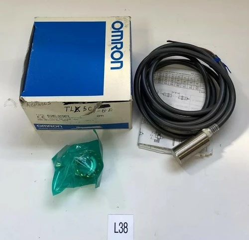 NEW Omron E2E-X5E1