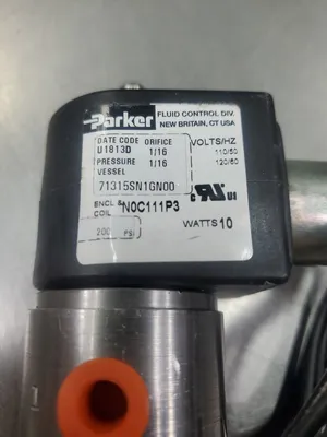 PARKER 71315SN1GN00 (N0C111P3) SOLENOID VALVE, 10W. 5E-19