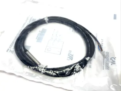 AH6/AP-1A | Micro Detectors  Inductive Proximity Switch 6.5mm Dia. 2m Cable - New