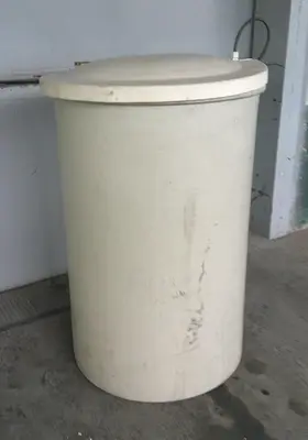 SPC9126  Tank 100 gallon vertical tank, poly, flat