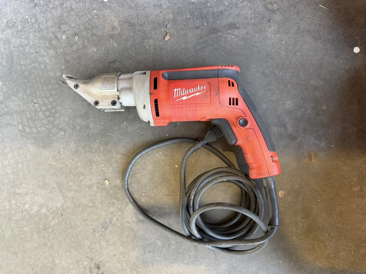 Used _UNKNOWN_ _UNKNOWN_ Sheet Metal Shears Indiana US | Miedema Asset Management Group #1414685