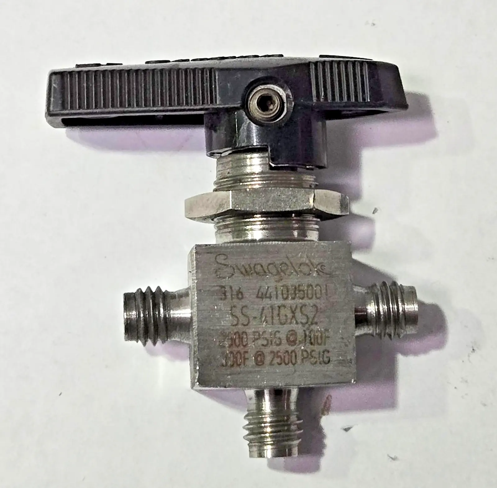 Swagelok SS-41GXS2 Ball Valve 2500 PSIG Stainless Steel 100 F 300 F 316