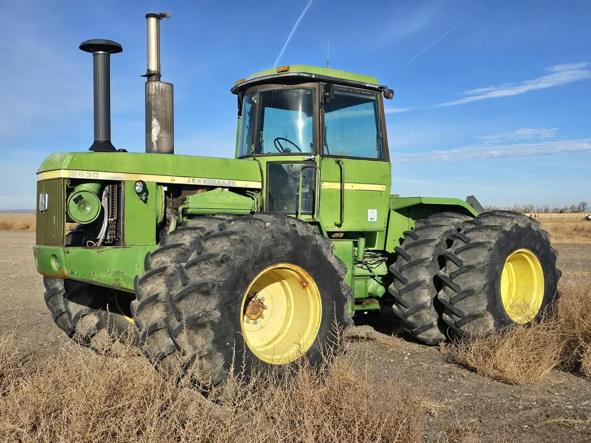 USED 1975 JOHN DEERE 8630