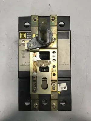 USED SQUARE D KAL36225J