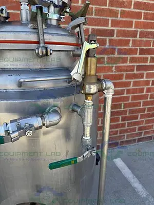 USED LETSCH 260 LITER JACKETED STAINLESS STEEL REACTOR W/ 3/4 HP BOTTOM MIXER