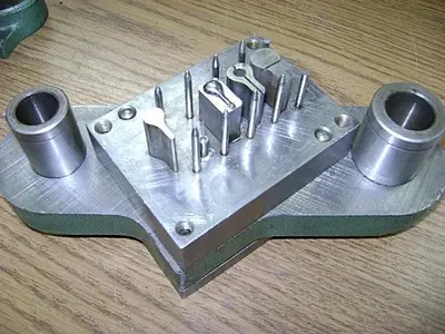 1949-390 STAMPING PRESS TOOL & DIE SET TO MAKE SMALL BLOB