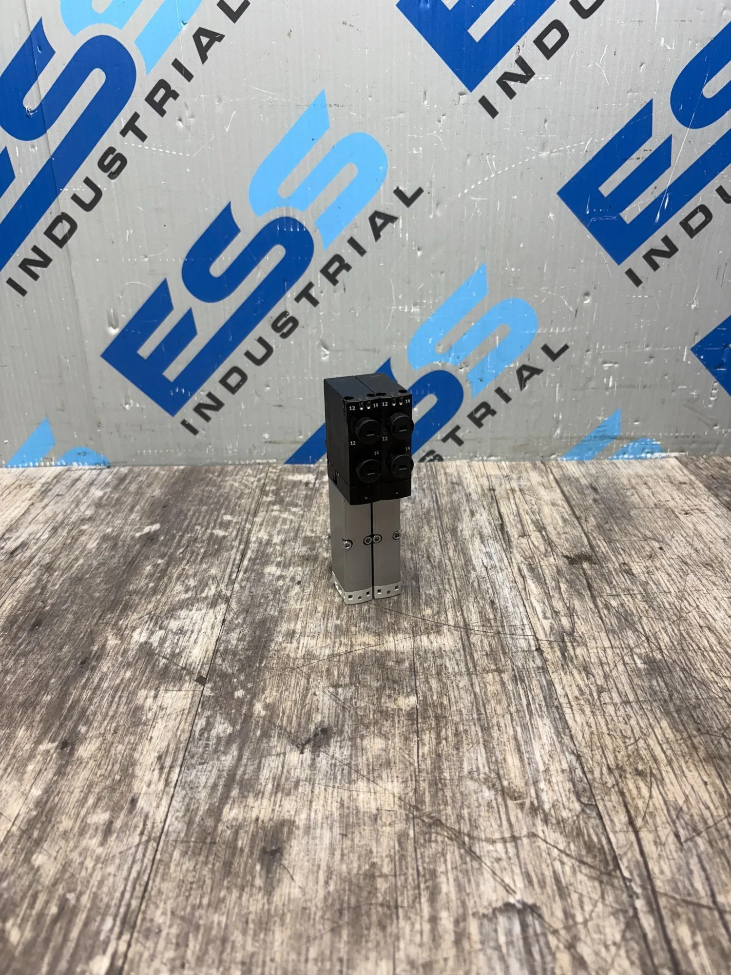 Used Festo 688863 Pumps South Carolina US | ESS Industrial Equipment Sales #1326522