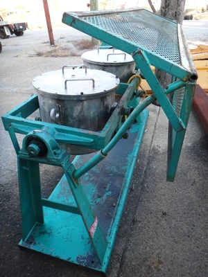 Paul O. Abbe Pivoting Stainless Steel Jar Mill