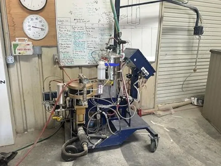 2020 INNOVATOR Patriot Injection Molding Machine | Tight Tolerance Machinery