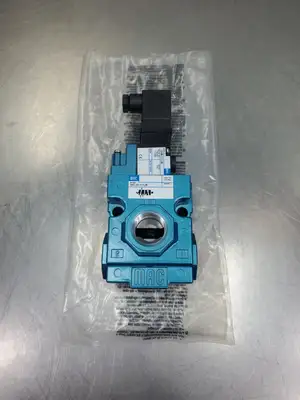 MAC VALVES 56C-33-611JB SOLENOID VALVE w/130B-611JB Plug 24VDC 6A-11