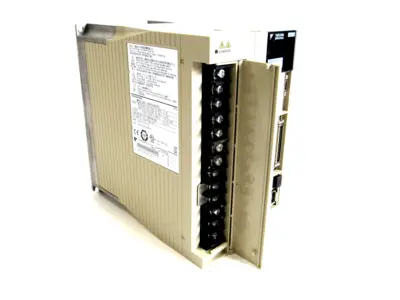 NEW YASKAWA ELECTRIC SGDV-180A01A002000 SERVOPACK SGDV180A01A002000
