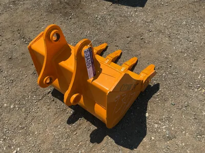 Used _UNKNOWN_ _UNKNOWN_ Multipurpose Buckets Michigan US | Miedema Asset Management Group #1311905