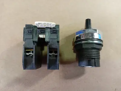 NEW EATON CUTLER-HAMMER E22XG1D