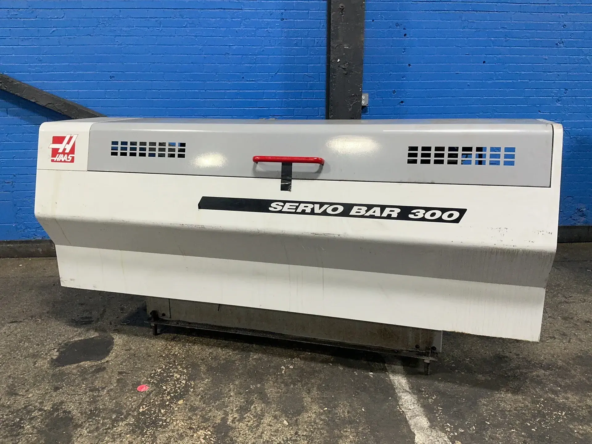 USED 2003 HAAS BAR 300