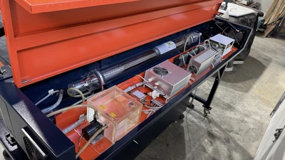 USED 2010 AP LAZER 4024
