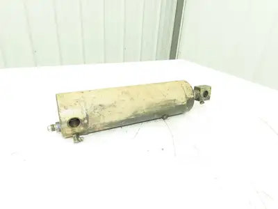 Toyota DOF 068 Hydraulic Lift Cylinder Off 8HBW30 Walkie Pallet Jack 6000 lb