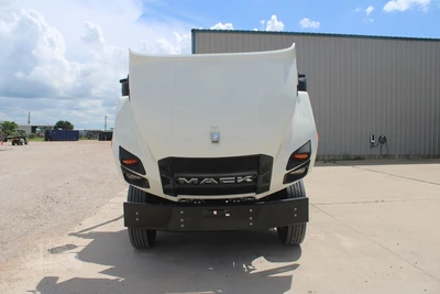 New | in-Stock 2025 MACK MD6 Hooklifts & Roll-Offs Texas US | Roll Off Truck World #1491879