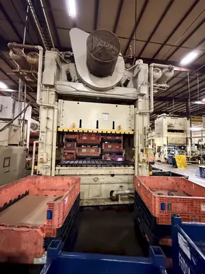 Used VERSON S2-300-96-54T Straight Side Presses Ohio US | G-2000, Inc. #1309156