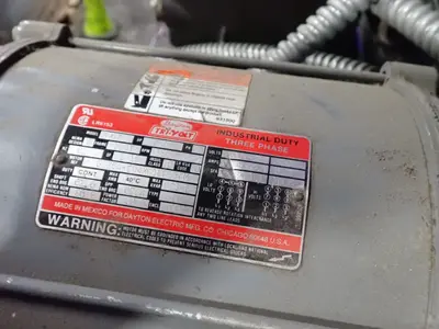 Used SPEEDAIRE 5F5652 Lubricated Reciprocating Air Compressors Ohio US | HGR 24 #916949