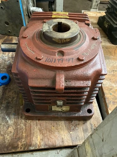 NEW Cone Drive SHV40A105-Y7A