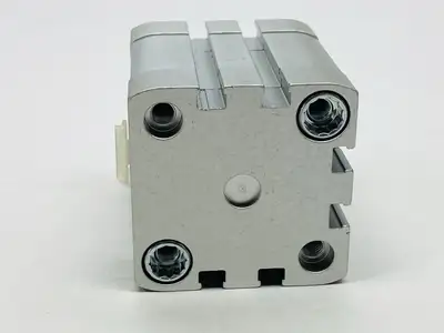 ADNGF-40-20-P-A | Festo  Compact Pneumatic Cylinder 40mm Bore 20mm Stroke - New Other