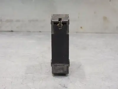 30 Amp, 1 Pole, 240 volts Circuit Breaker