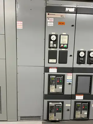 LV Double-Ended Unit Substation - 2 x 2000/3000kVA, 13.8kV Transformers w/ 600V MAGNUM DS Switchgear